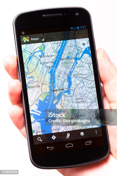 Карты Google Приложение В Ньюйорке На Галактика Nexus — стоковые фотографии и другие картинки Карта