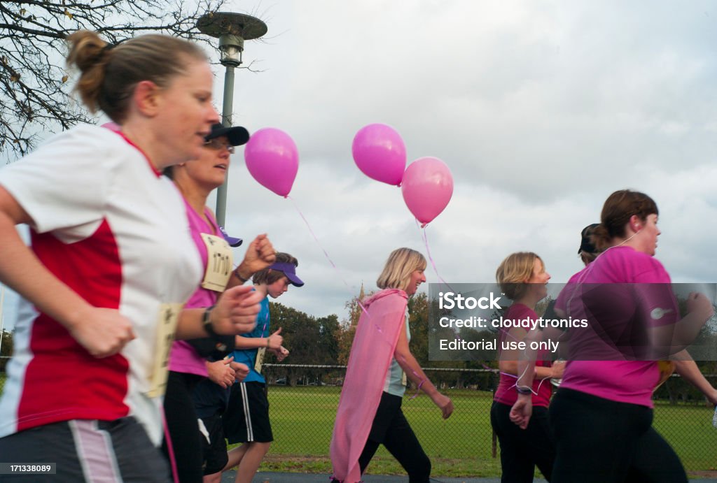 Corrida do câncer de mama - Foto de stock de Balão - Decoração royalty-free