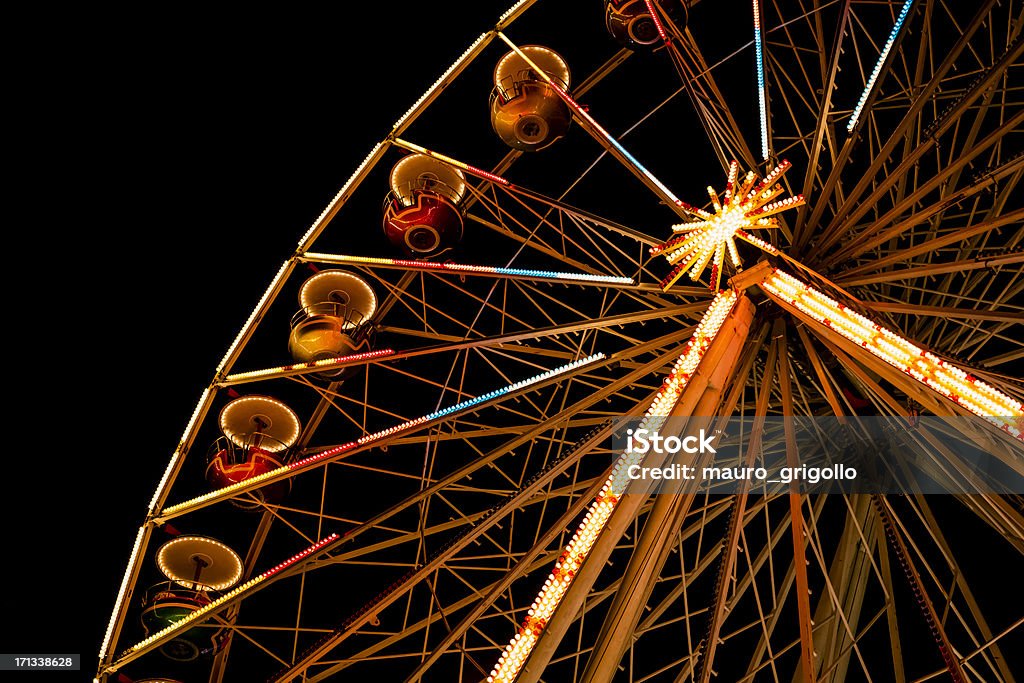 Ferris wheel en Villach - Foto de stock de Acero libre de derechos