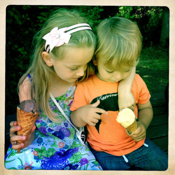 istock Siblings Outside Enjoying Icecreams 171338817