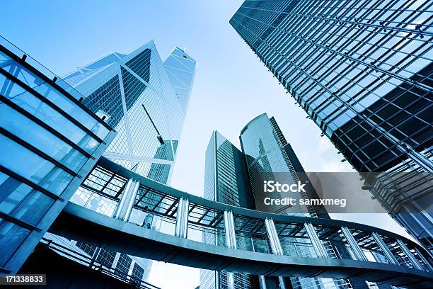 Foto de Paisagem De Metal E Vidro e mais fotos de stock de Centro Cheung Kong - Centro Cheung Kong, Hong Kong, Comércio - Consumismo