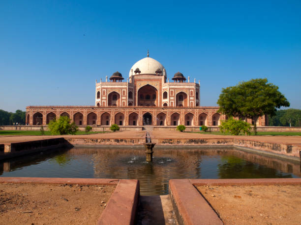 istock Humayun Tomb, Delhi 171341607