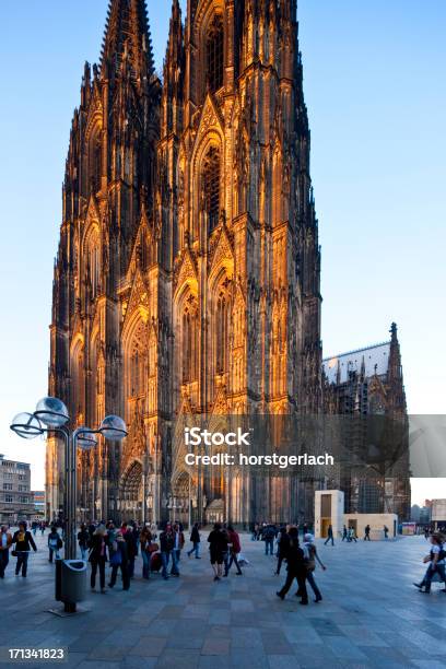 Catedral De Colonia Alemania Foto de stock y más banco de imágenes de Alemania - Alemania, Antiguo, Azul
