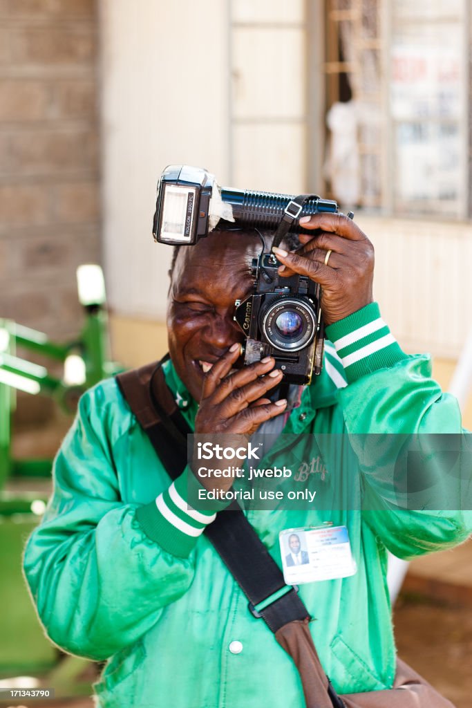 Кенийский фотограф - Стоковые фото UNICEF роялти-фри