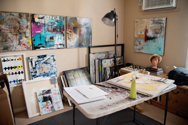 istock Art studio with paintings on the wall, no people. 1713446695