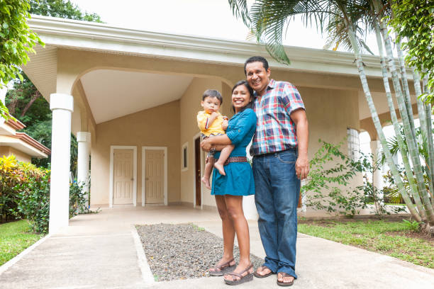 istock Happy Latino family 171344745