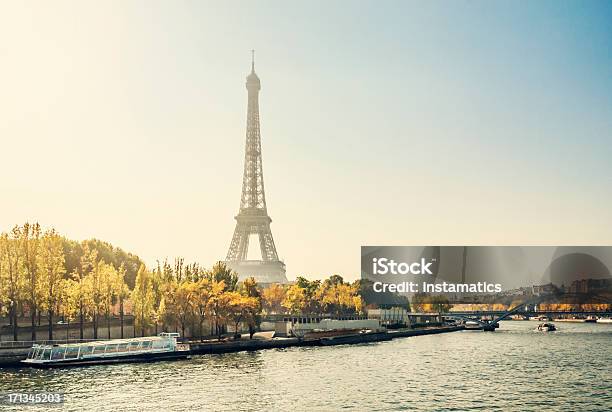 에펠탑 파리 파리-일 드 프랑스에 대한 스톡 사진 및 기타 이미지 - 파리-일 드 프랑스, 에펠탑, 가을