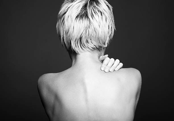 ostry ból w szyi u młodych kobiet. - shock frustration damaged inflammation zdjęcia i obrazy z banku zdjęć