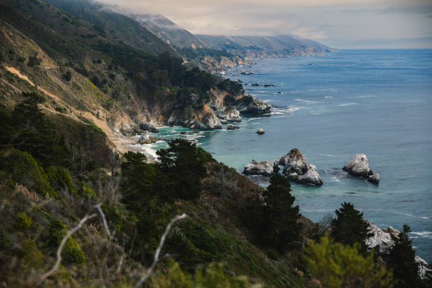 istock Coastline and cliffs in Big Sur on the Pacific Highway in California. 1713492309