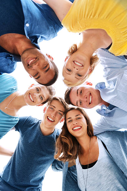 istock Circle of friends 171349383