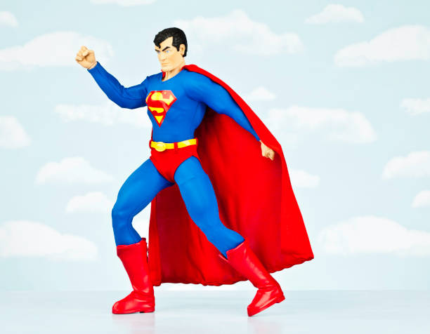 superman listo para vuelo - superman fotografías e imágenes de stock
