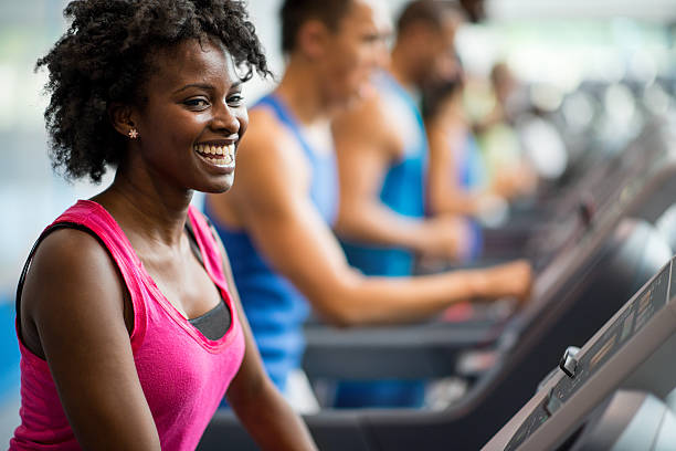 ジムのワークアウト - treadmill gym health club exercising ストックフォトと画像