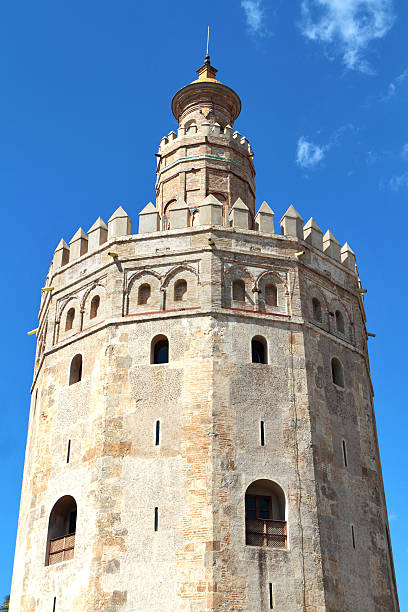 torre del золото, севилья, испания - al andalus стоковые фото и изображения