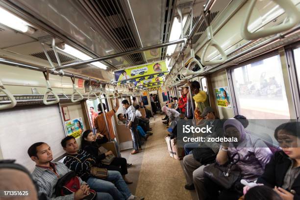 名様まで収容可能で鉄道のジャカルタインドネシア - ジャカルタのストックフォトや画像を多数ご用意 - ジャカルタ, ラッシュ時, 通勤