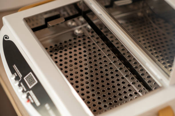istock Electric sterilizer for manicure and medical devices. 1713518423