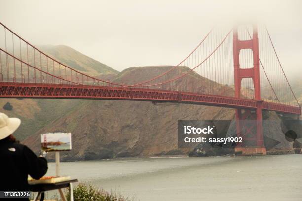 Artista Golden Gate Bridge - Fotografie stock e altre immagini di Acqua - Acqua, Acqua fluente, Adulto