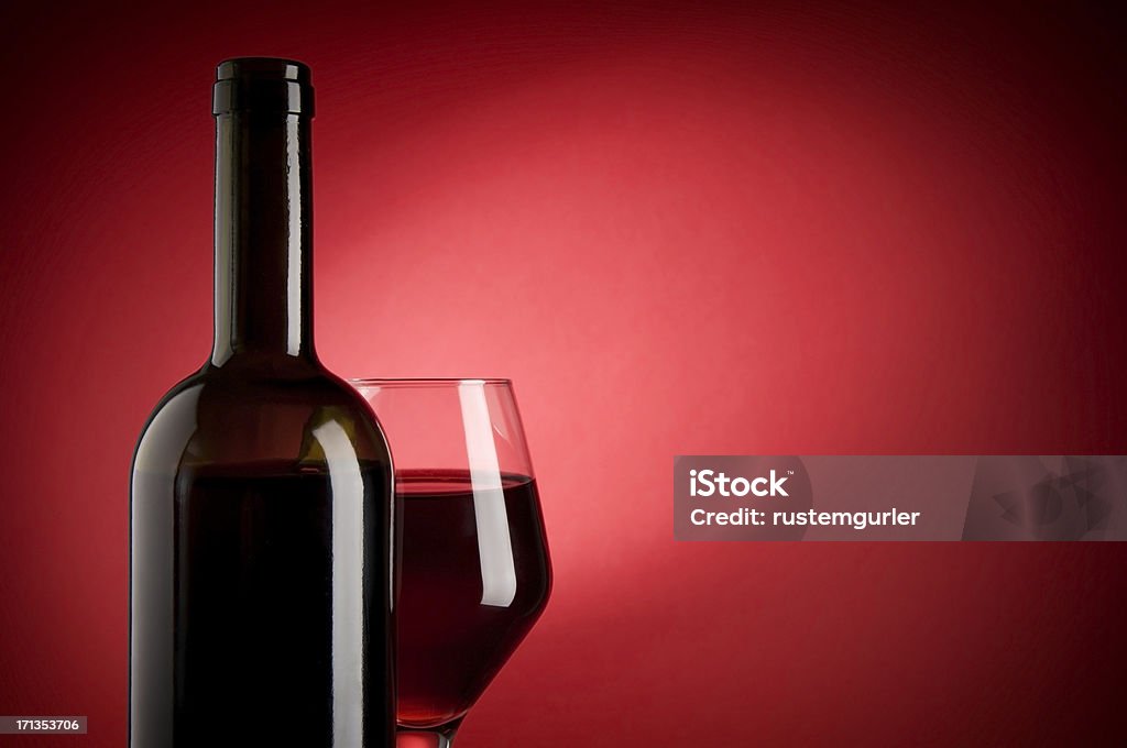 Vino tinto - Foto de stock de Vino libre de derechos