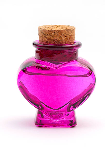 potion d'amour - aphrodisiac photos et images de collection