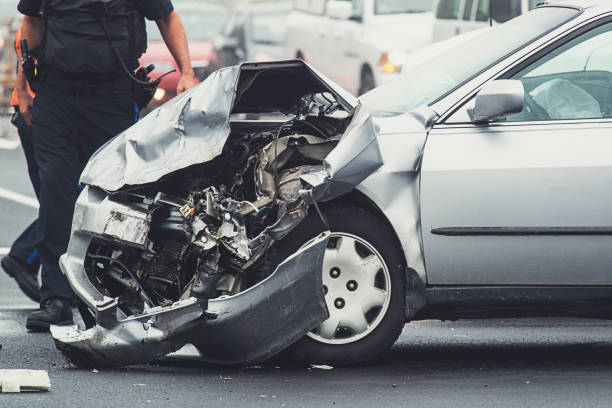 istock Police at Accident Scene 171356173