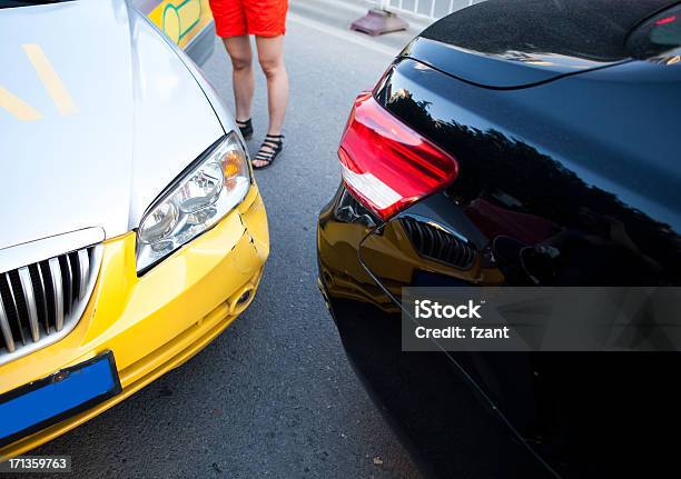 Fender Bender Stockfoto und mehr Bilder von Auto - Auto, Zusammenstoßen, Unfall - Ereignis mit Verkehrsmittel