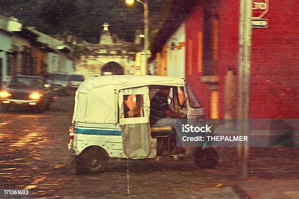 Tuktuk Taxi En Antigua Guatemala Foto de stock y más banco de imágenes de Antigua - Guatemala del Oeste - Antigua - Guatemala del Oeste, Coche, Aire libre