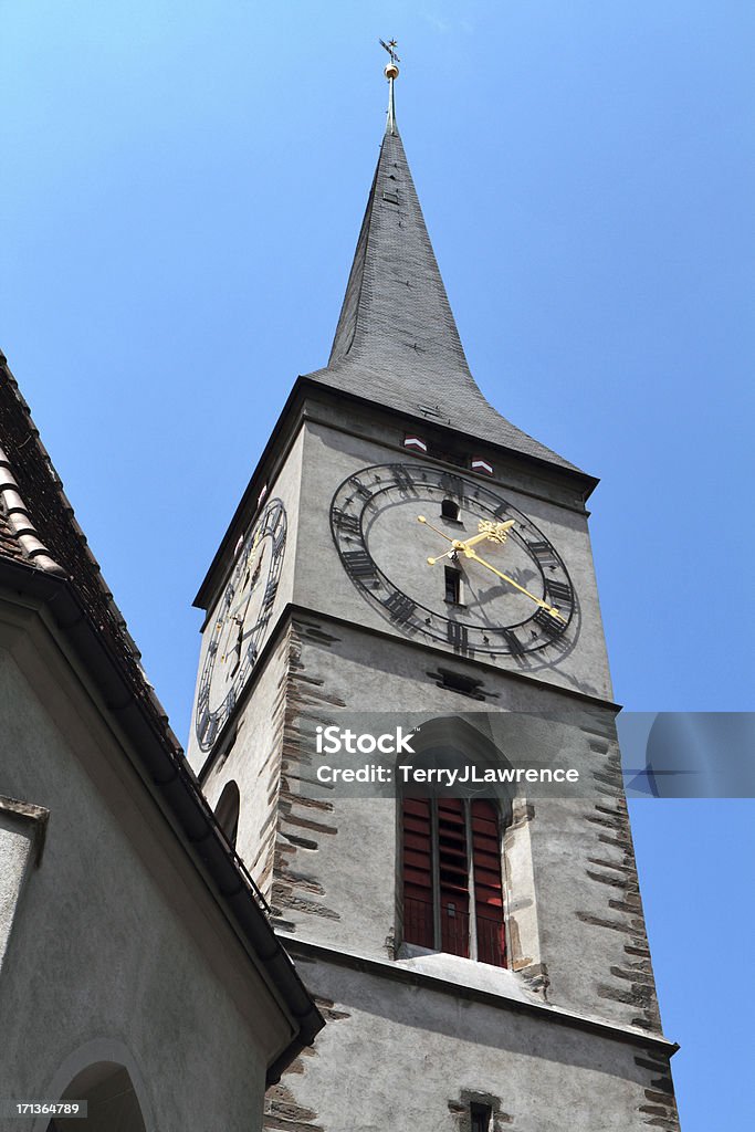 Kirche St. Martin, Chur, Graubünden, Suíça - Foto de stock de Alpes europeus royalty-free