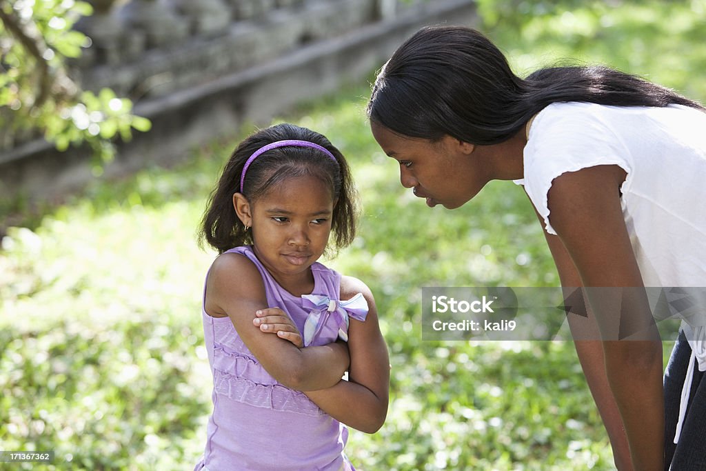 Afro-americana mãe filha Disciplina - Royalty-free Criança Foto de stock