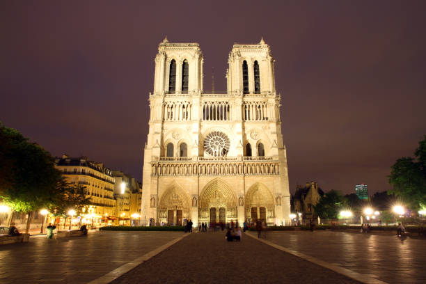 istock God and the Tourists 171368429