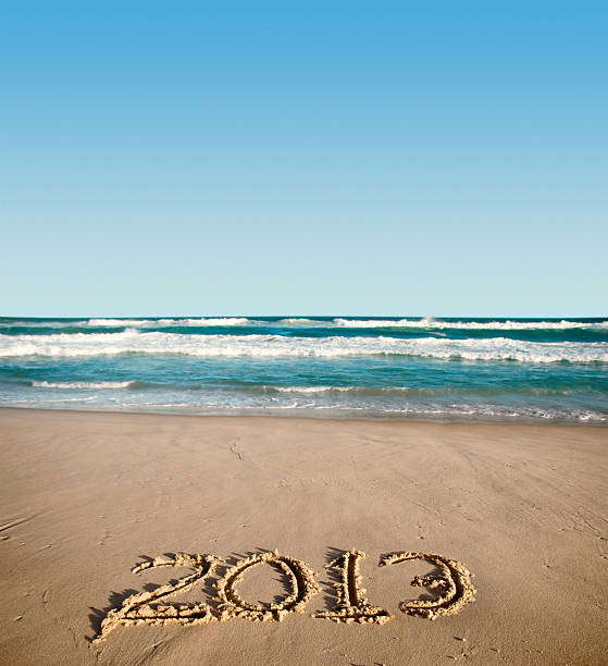 neue jahr am strand 2013 - 2013 beach new years eve new years day stock-fotos und bilder