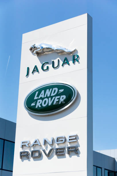 Jaguar i Land Rover samochody znak na zewnątrz, – zdjęcie