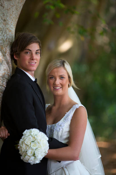 istock Country Road Just Married Couple Hugging 171373342