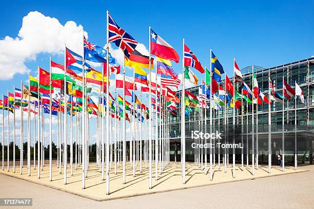 International Banderas Foto de stock y más banco de imágenes de Azul - Azul, Bandera, Bandera Italiana