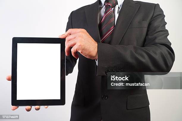 Homem Segurando O Tablet Digital - Fotografias de stock e mais imagens de Adulto - Adulto, Agarrar, Branco