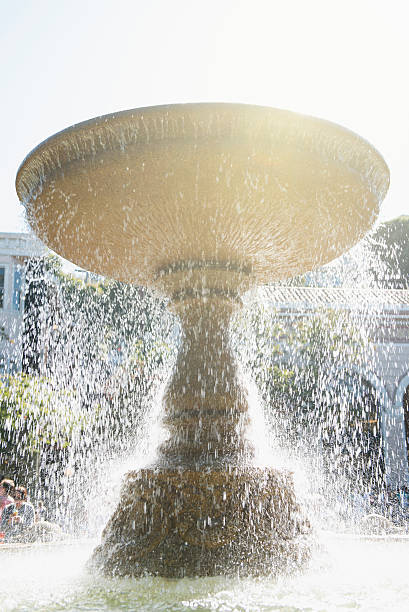 splashy magic fountain - sanfran2012 stock-fotos und bilder