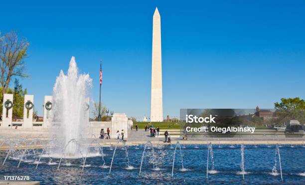 World War Ii Memorial Washington Dc Stock Photo - Download Image Now - American Culture, American Flag, Architecture
