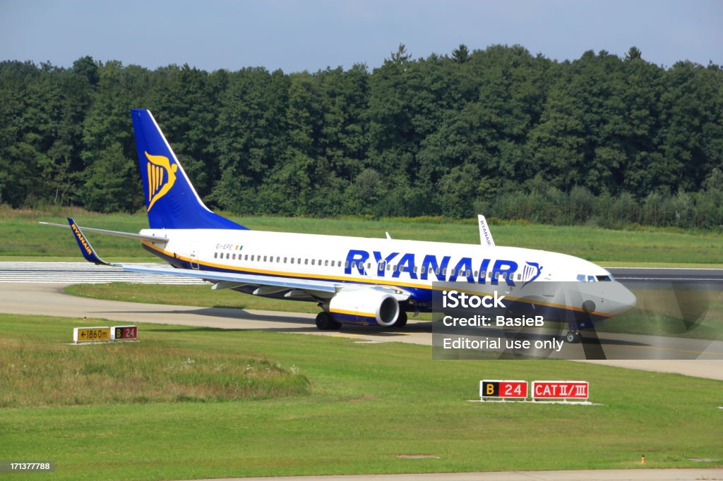 Ryanair Boeing 737-800 - Lizenzfrei Abheben - Aktivität Stock-Foto