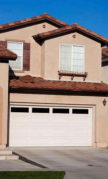 istock Stucco Home Exterior and Blue Sky 171378690