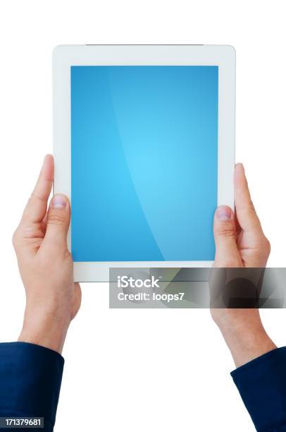 Tabletatrazado De Recorte De La Pantalla Foto de stock y más banco de imágenes de Adulto - Adulto, Agarrar, Comunicación