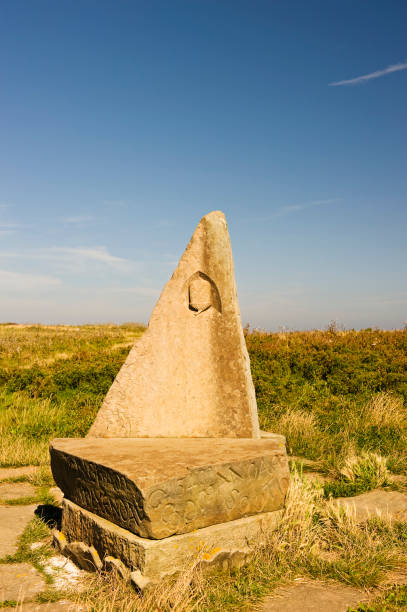istock Cleveland Way marker, England 171380017