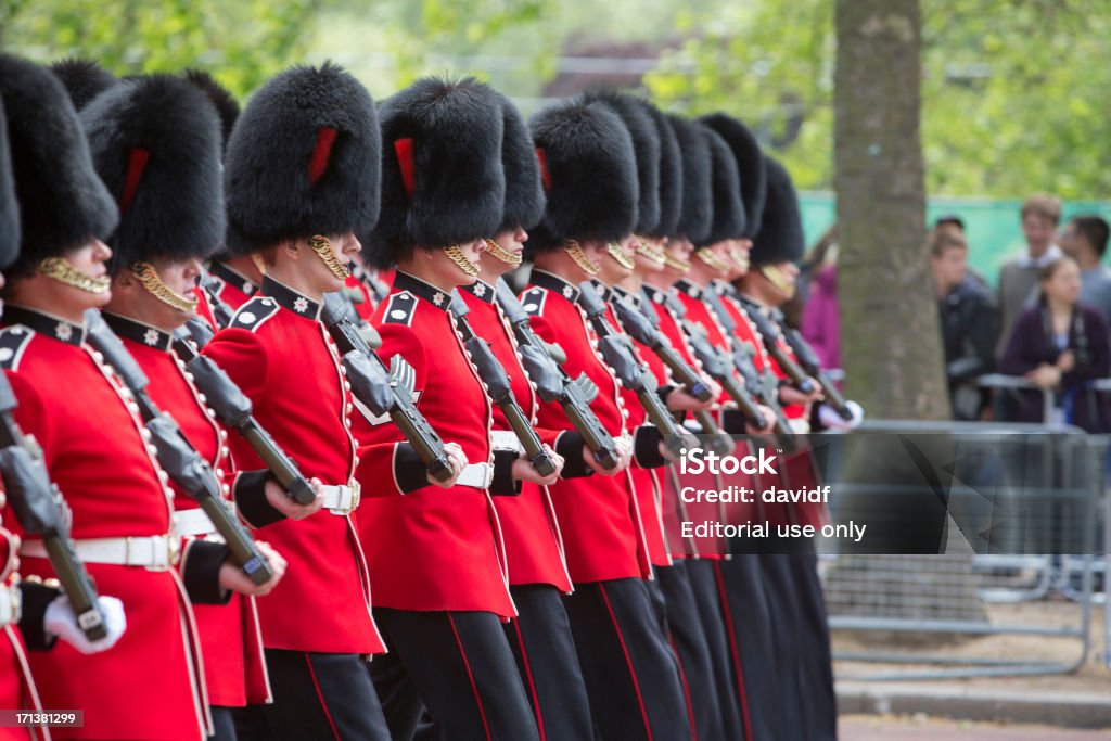 Queens garde soldats - Photo de Monarchie libre de droits