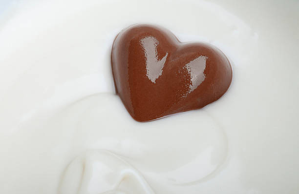 istock Delicious chocolate heart 171381381