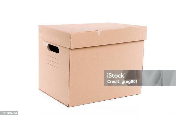 Zamknąć Pudełko Tekturowe Xxxl - zdjęcia stockowe i więcej obrazów Karton - Zbiornik - Karton - Zbiornik, Neutralne tło, Pudełko