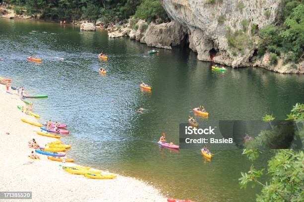 Kajakfahren In Der Ardéche Frankreich Stockfoto und mehr Bilder von Ardeche - Ardeche, Auvergne-Rhône-Alpes, Biegung