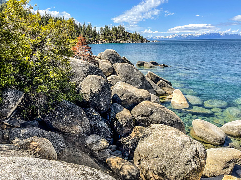 A view of Lake Tahoe from the Rocky shoreline.