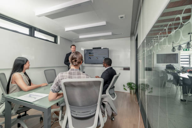 istock Advisor discusses financial reports, predicts risks, ensures resources are allocated adequacy. 1714773861