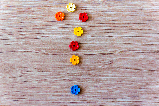 Blue pushpin on cork board