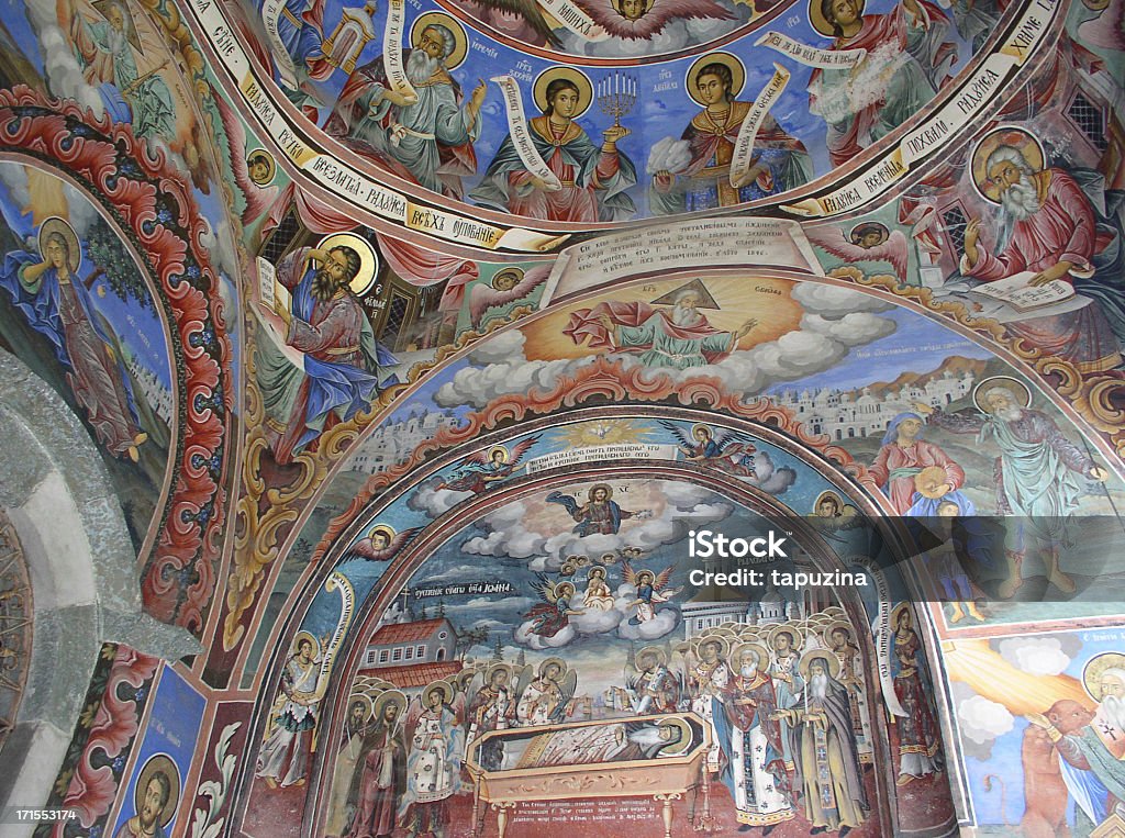 Fresco com a Rila Monastry Bulgária - Foto de stock de Mosteiro de Rila royalty-free