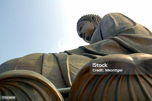 Гигантский Будда Памятник — стоковые фотографии и другие картинки Азиатская культура - Азиатская культура, Азия, Архитектурный элемент