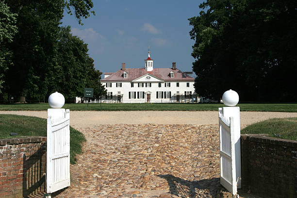 istock gates of Mt. Vernon 171554180