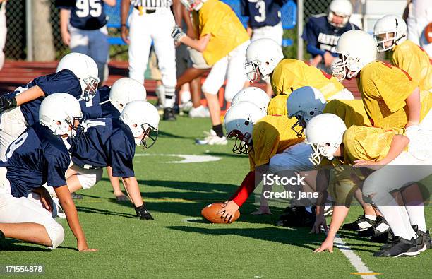 Series 31 Stockfoto und mehr Bilder von Amerikanischer Football - Amerikanischer Football, Football - Spielball, Offensivlinie